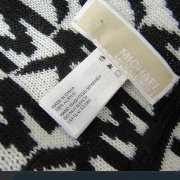 Michael Kors Repeat Logo Infinity Scarf: B&W - Picture 2 of 6